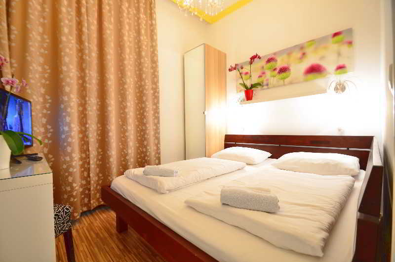 Ajo Messe Apartments - Self-Check-In