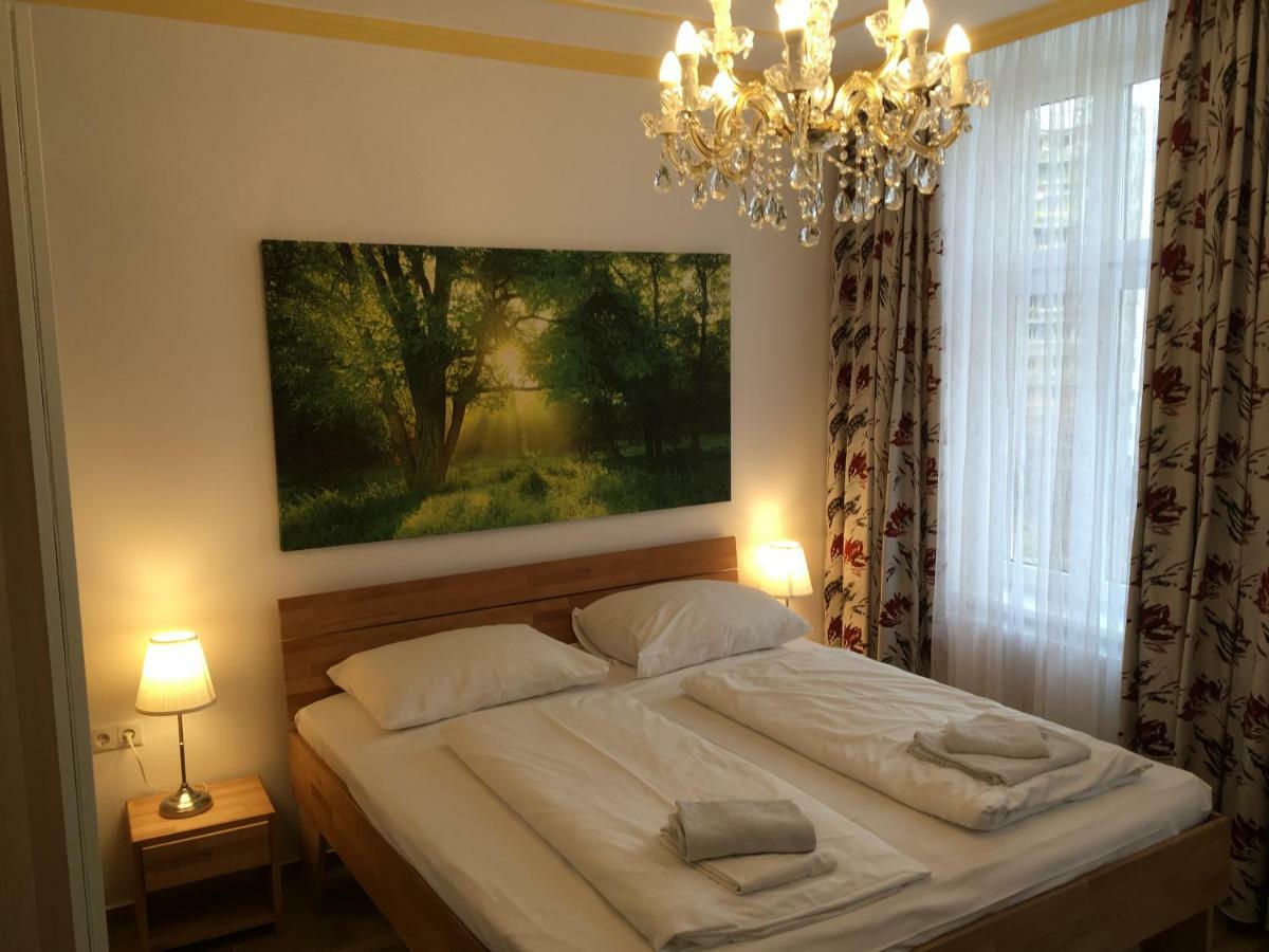 Aparthotel AJO Messe Vienna 3*