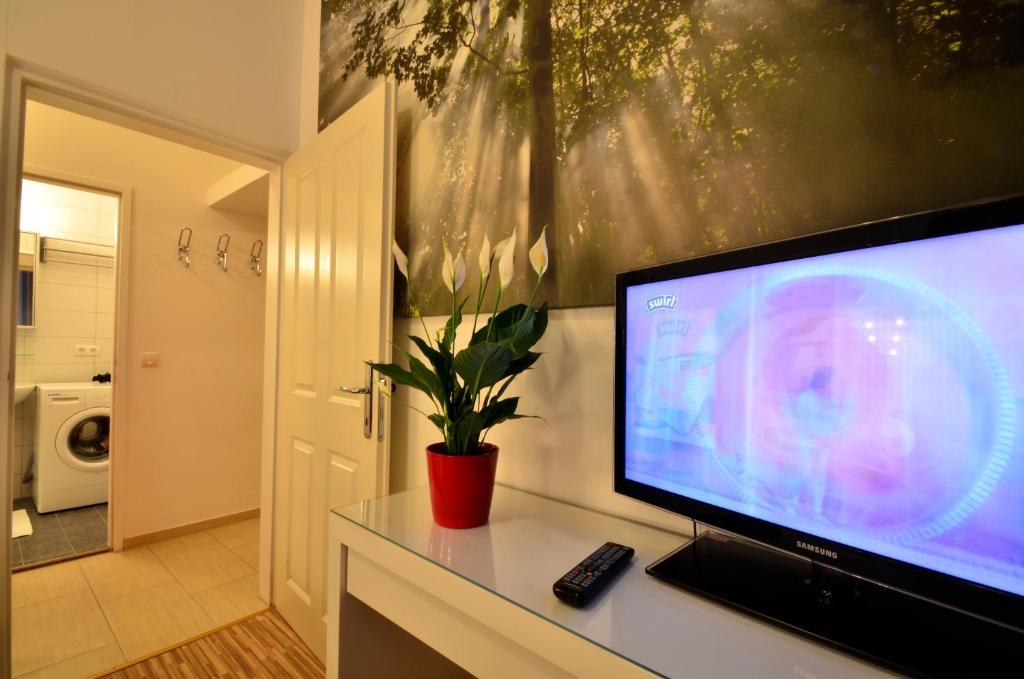Ajo - Messe Flat - Self-check-in 3* Viena
