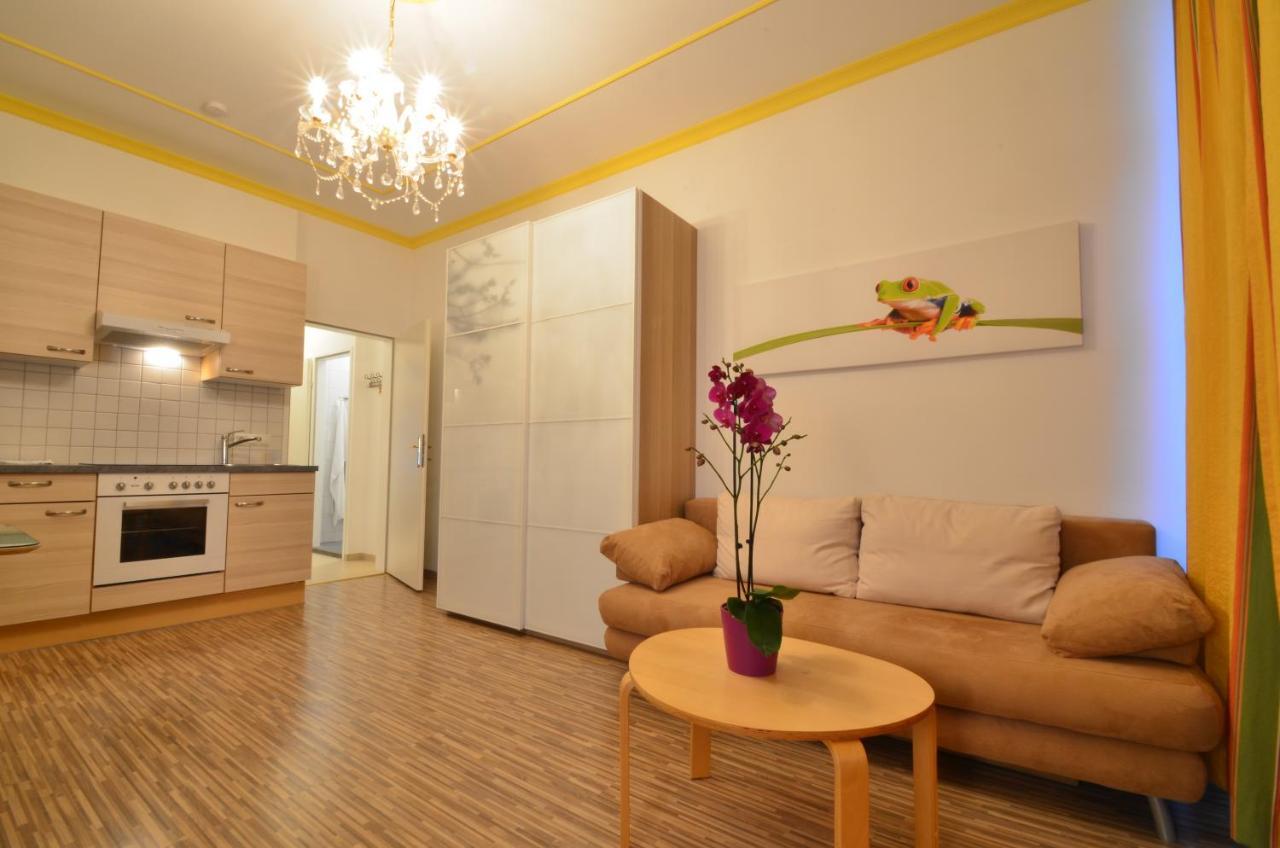 Ajo - Messe Flat - Self-check-in Apartahotel 3*